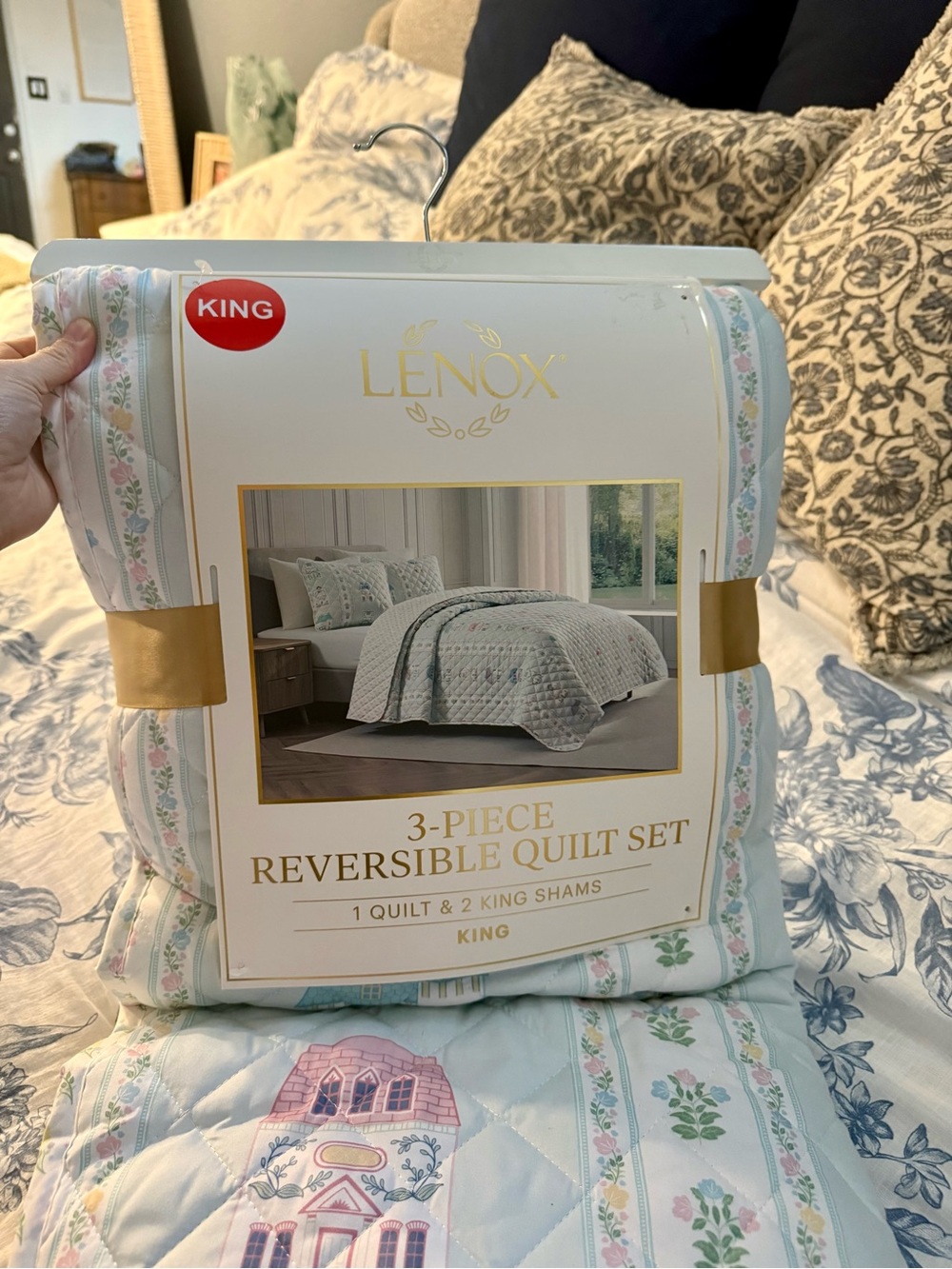 Lenox Spice Village King Reversible Quilt Set